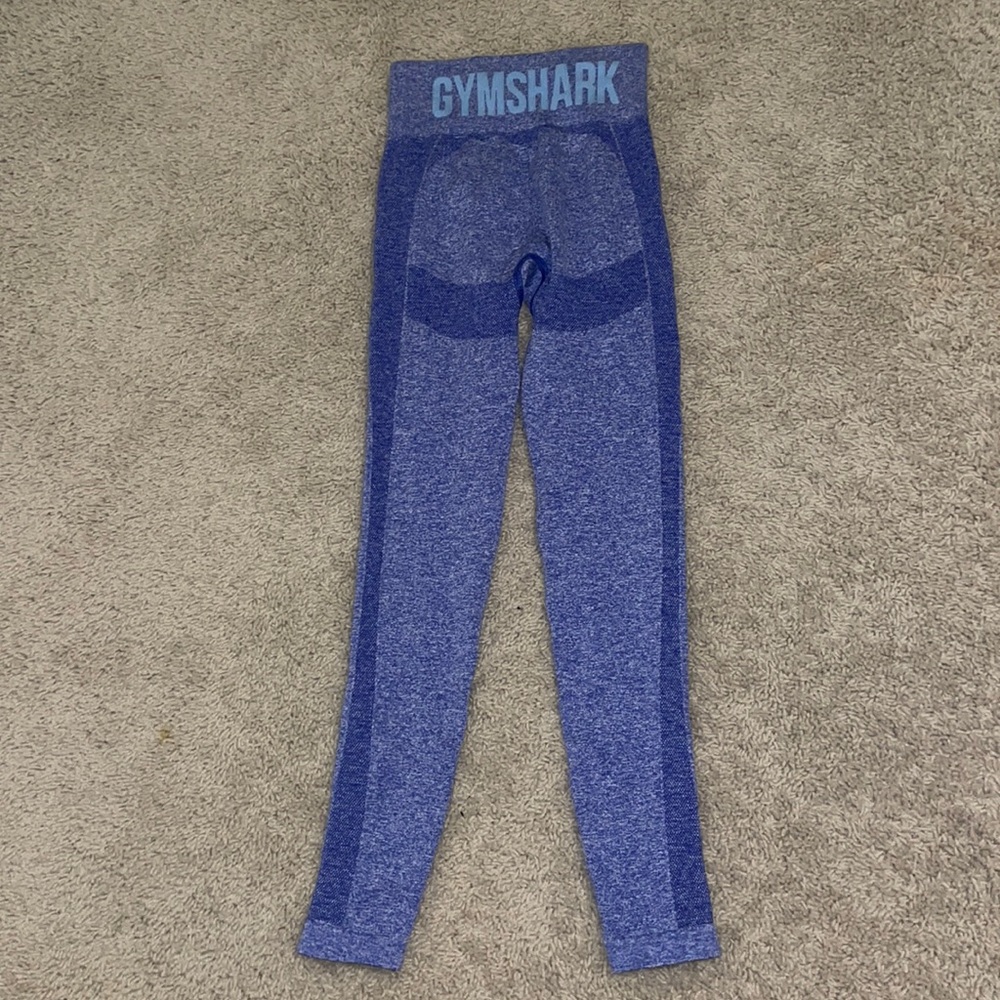 gym shark leggings